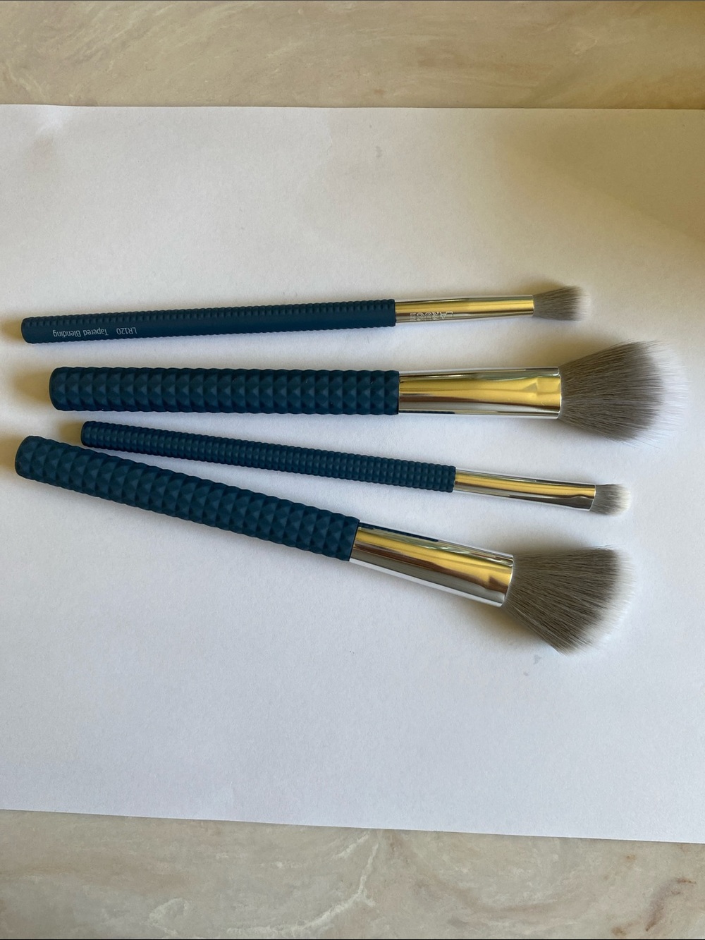 Laruce Premium Navy Blue Face & Eye Makeup Brush Set by laruce new without tags